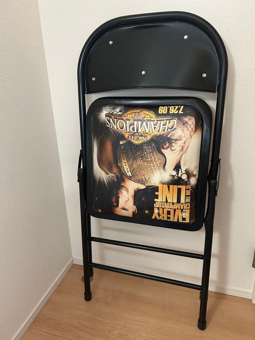 激レア★ WWE ナイト・オブ・チャンピオンズ2009 非売品 パイプイス