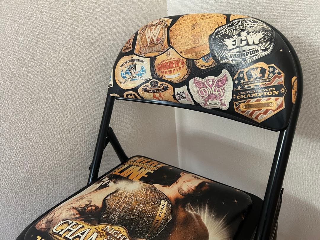 激レア★ WWE ナイト・オブ・チャンピオンズ2009 非売品 パイプイス