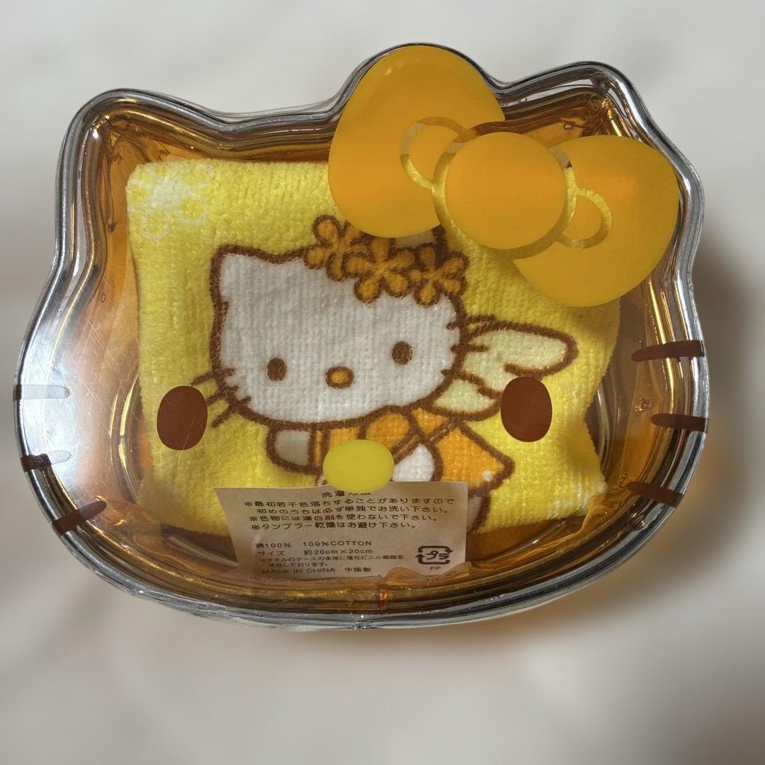 レア✨ハローキティ小物入れ＆エンジェルキティミニタオル 2004年