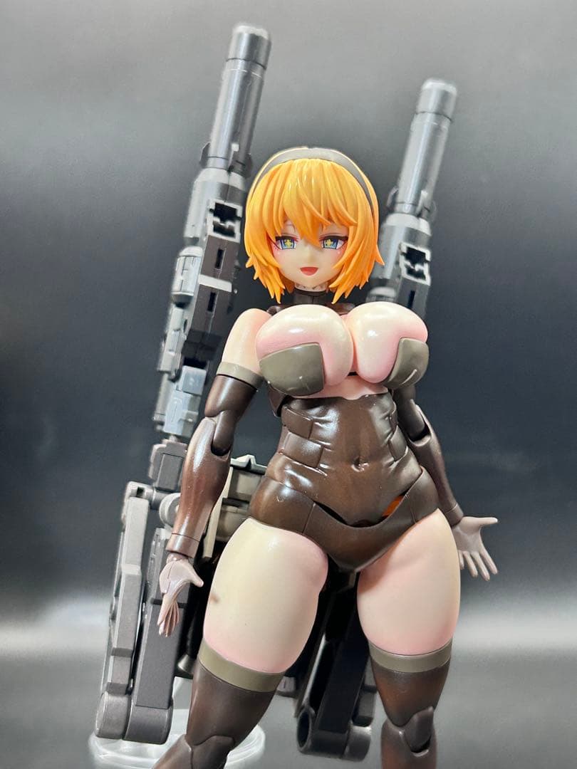 フレームアームズ・ガール 輝鎚・甲　砲撃型　塗装完成品　コトブキヤ