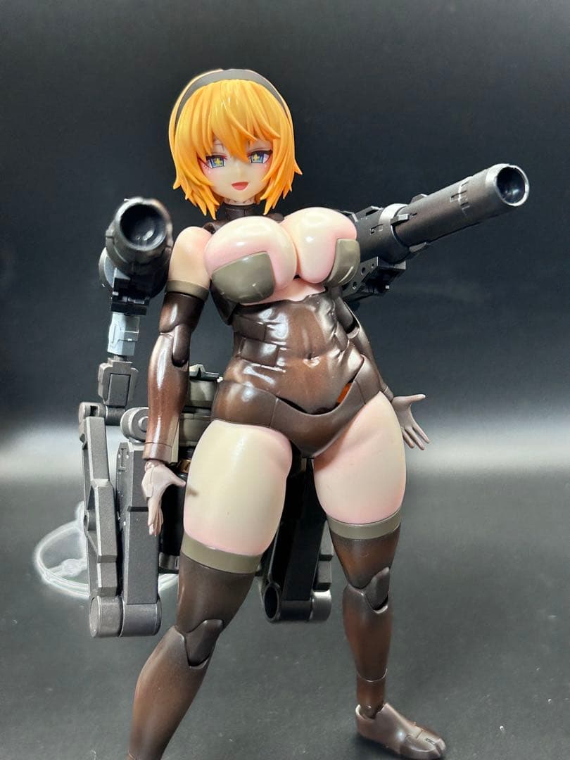 フレームアームズ・ガール 輝鎚・甲　砲撃型　塗装完成品　コトブキヤ
