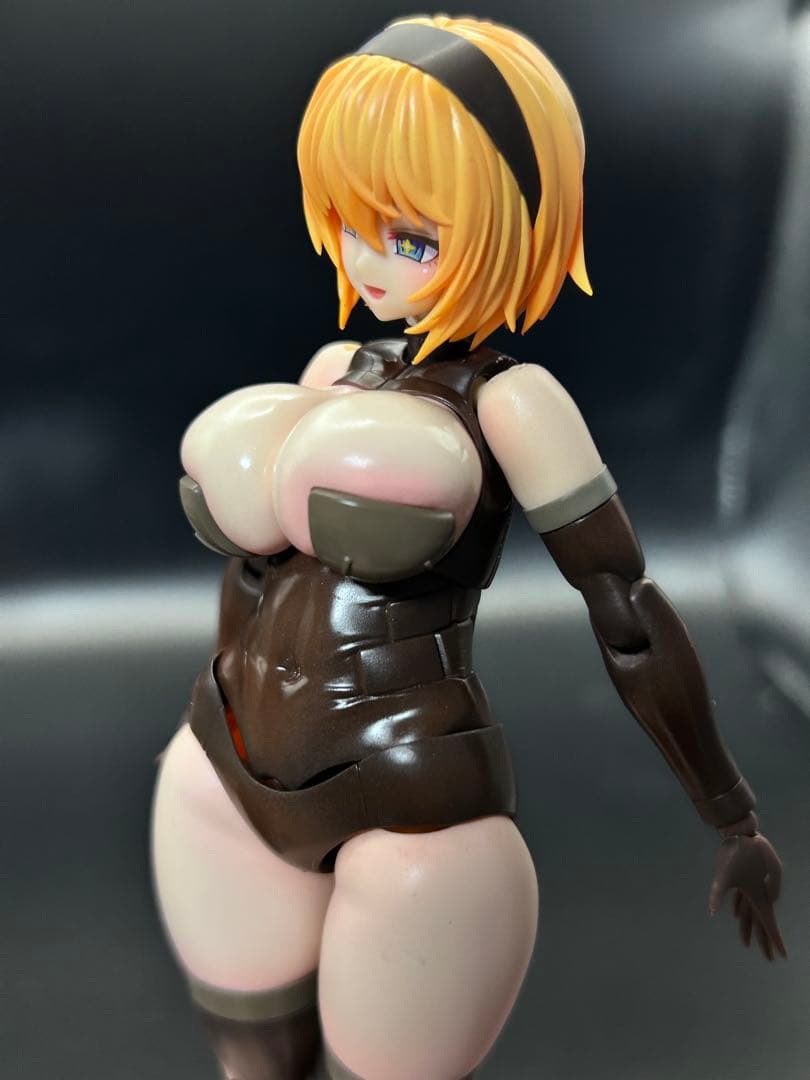 フレームアームズ・ガール 輝鎚・甲　砲撃型　塗装完成品　コトブキヤ