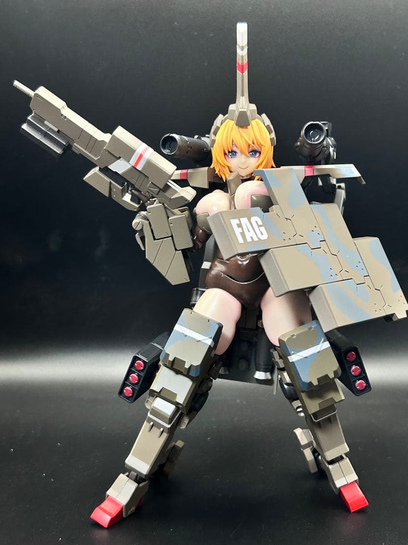フレームアームズ・ガール 輝鎚・甲　砲撃型　塗装完成品　コトブキヤ