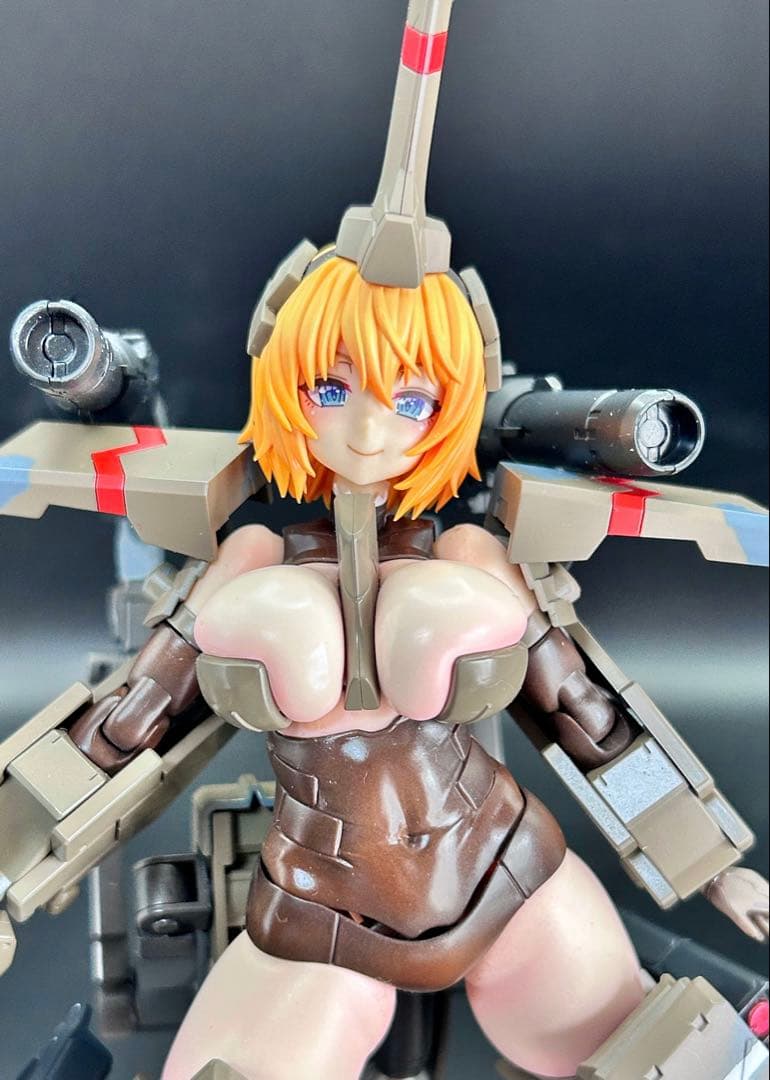 フレームアームズ・ガール 輝鎚・甲　砲撃型　塗装完成品　コトブキヤ