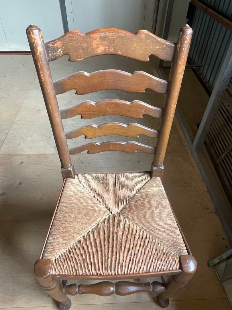 木製カントリースタイル椅子