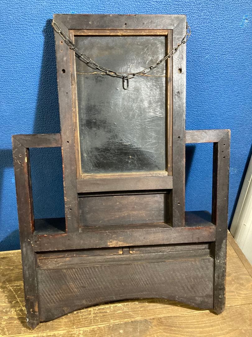 A 壁掛けインテリア　レトロ　ヴィンテージ　壁掛けミラー　アンティーク調　鏡