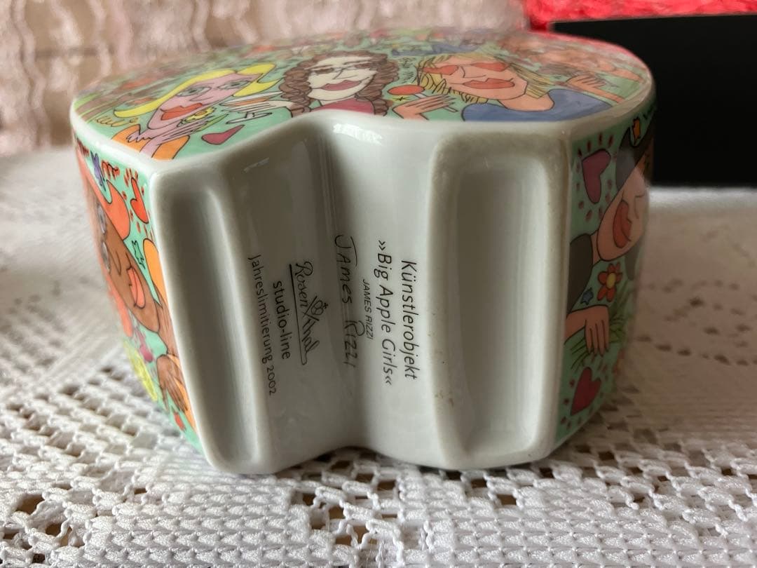 ジェームスリジィRizzoli ハート型陶器ボックス