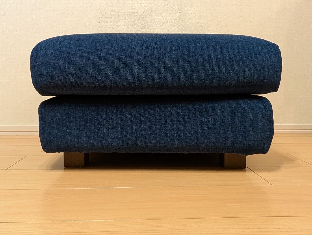 NOYES Decibel Traditional オットマン