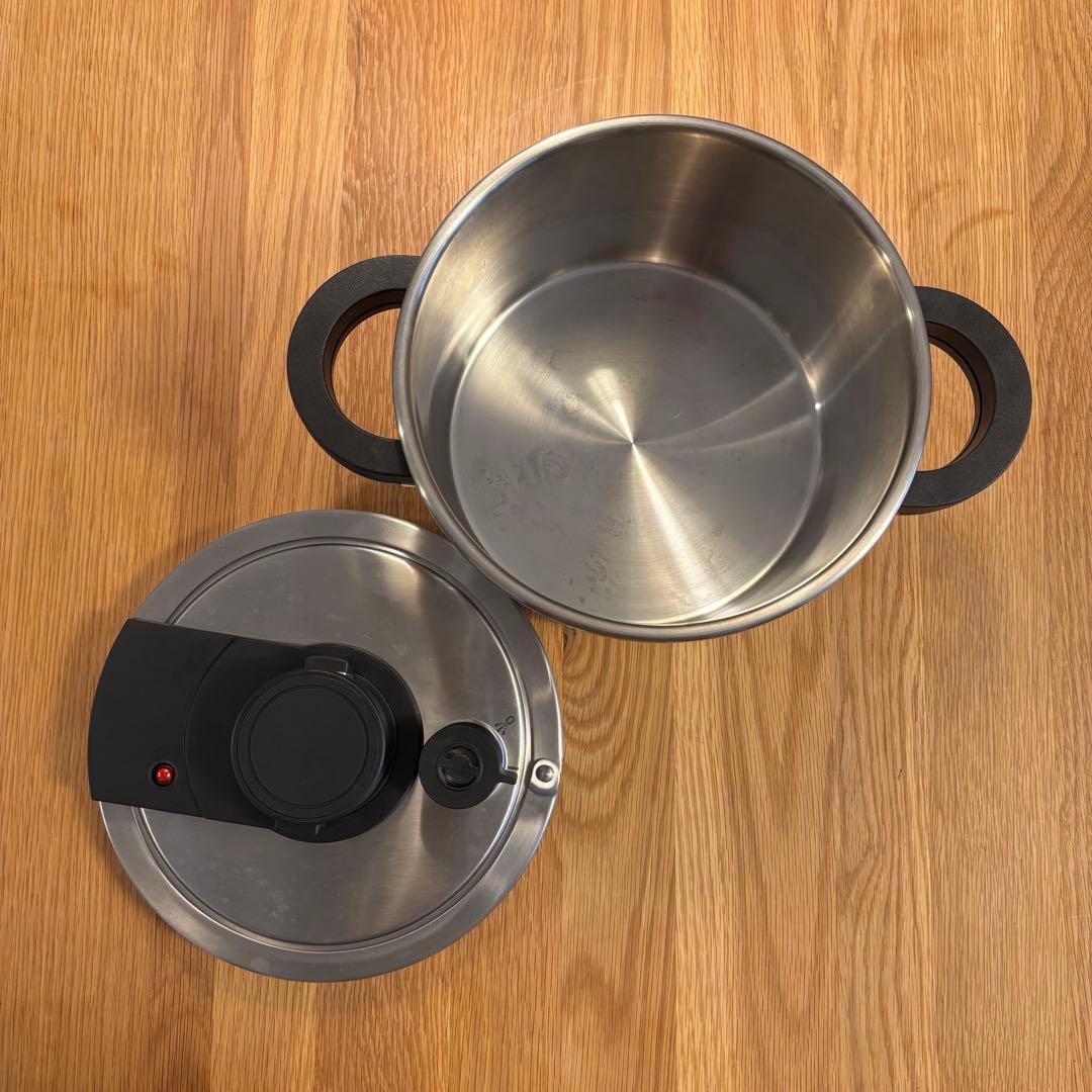 【美品】MEYER マイヤー 圧力鍋 プレミアムプレッシャークッカー 4.0L