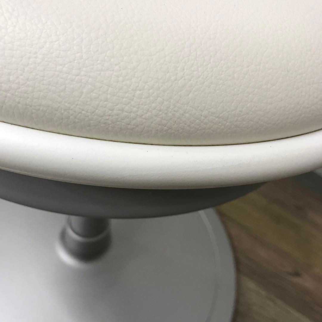 展示品】オカムラ 患者用チェア WSスツール ホワイト 回転椅子 昇降