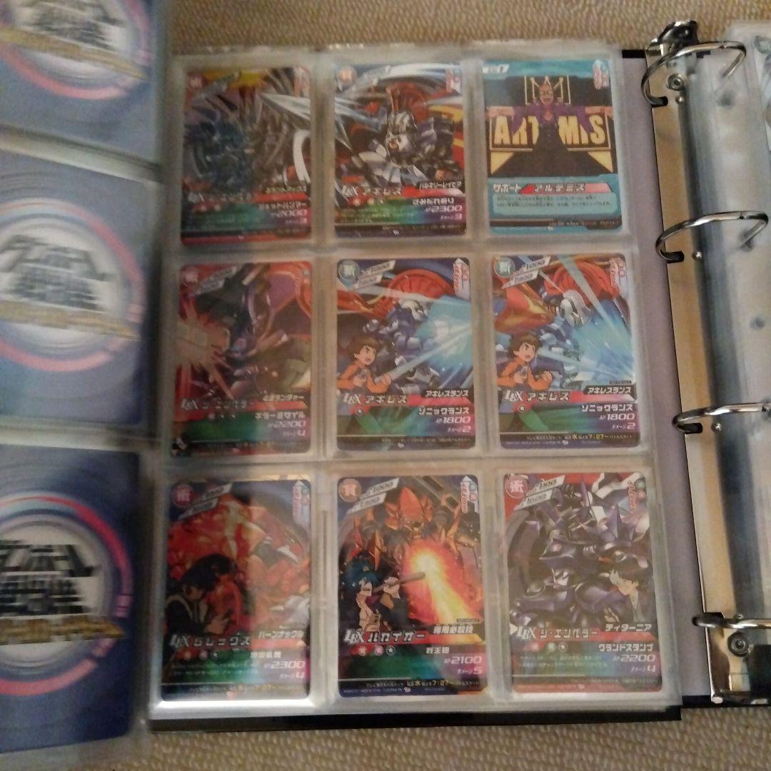 ほぼフルコンプ　ダンボール戦機　カード　TCG