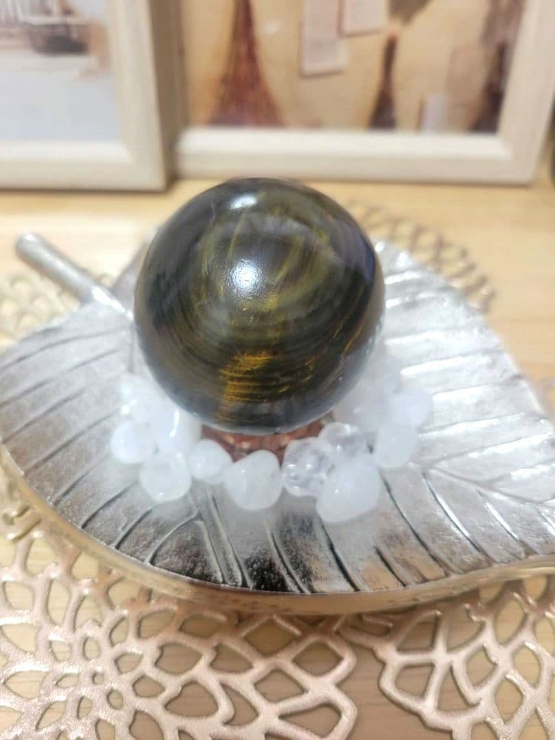 もりりん【№19】天然石 謎石 スフィア 184.0g 52.1mm珪化木