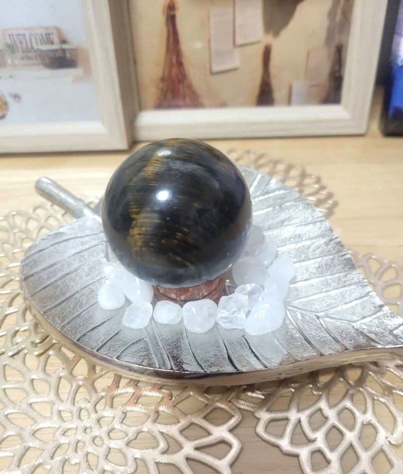もりりん【№19】天然石 謎石 スフィア 184.0g 52.1mm珪化木