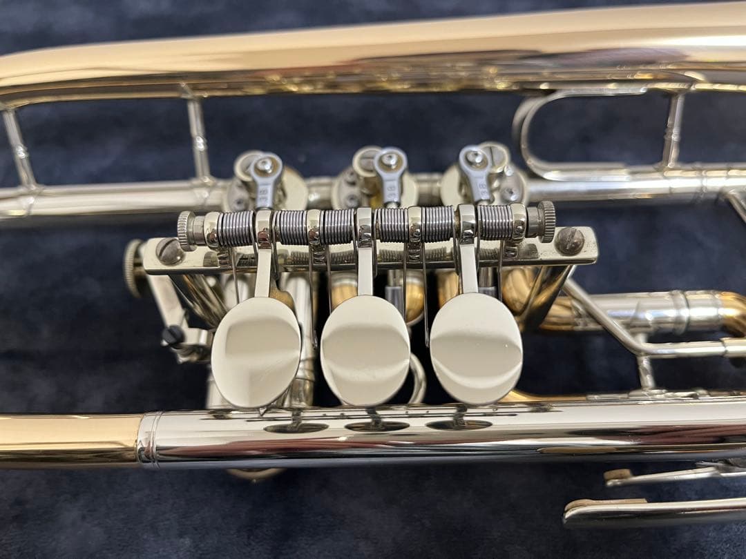 C管ロータリートランペット J.シェルツァー 8217W - メルカリ