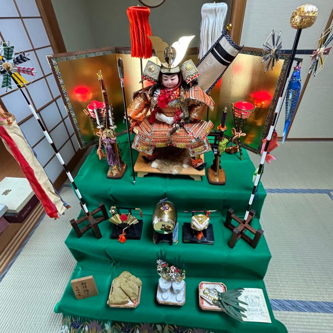 五月人形／三段飾り／こどもの日／豪華／美品／吉徳大光