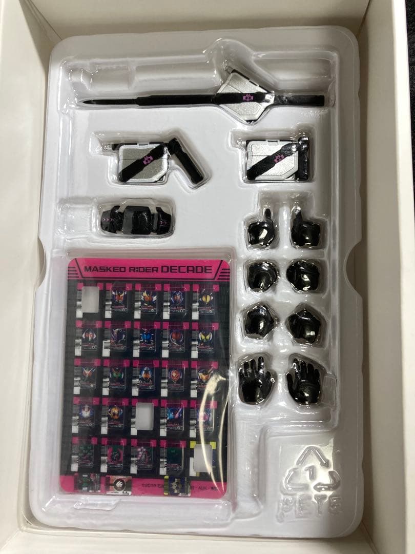 S.H.Figuarts 真骨彫製法 仮面ライダーディケイド ネオVer.