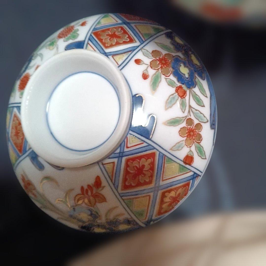 有田焼　其泉窯　染め錦地紋草花紋金彩　雑煮椀、蓋付き丼5個