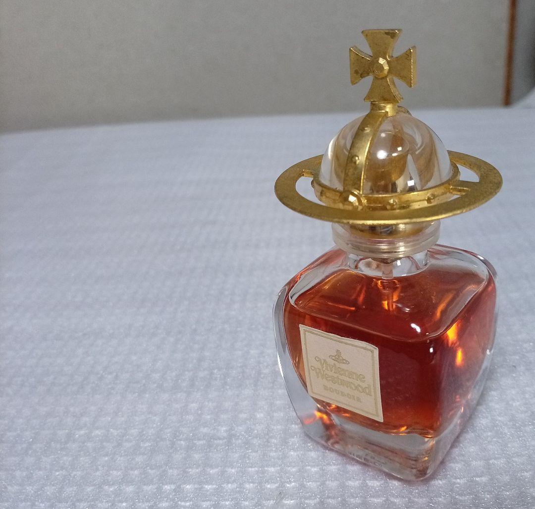 廃番 ヴィヴィアン ウェストウッド 香水 30ml瓶 残量多め - メルカリ