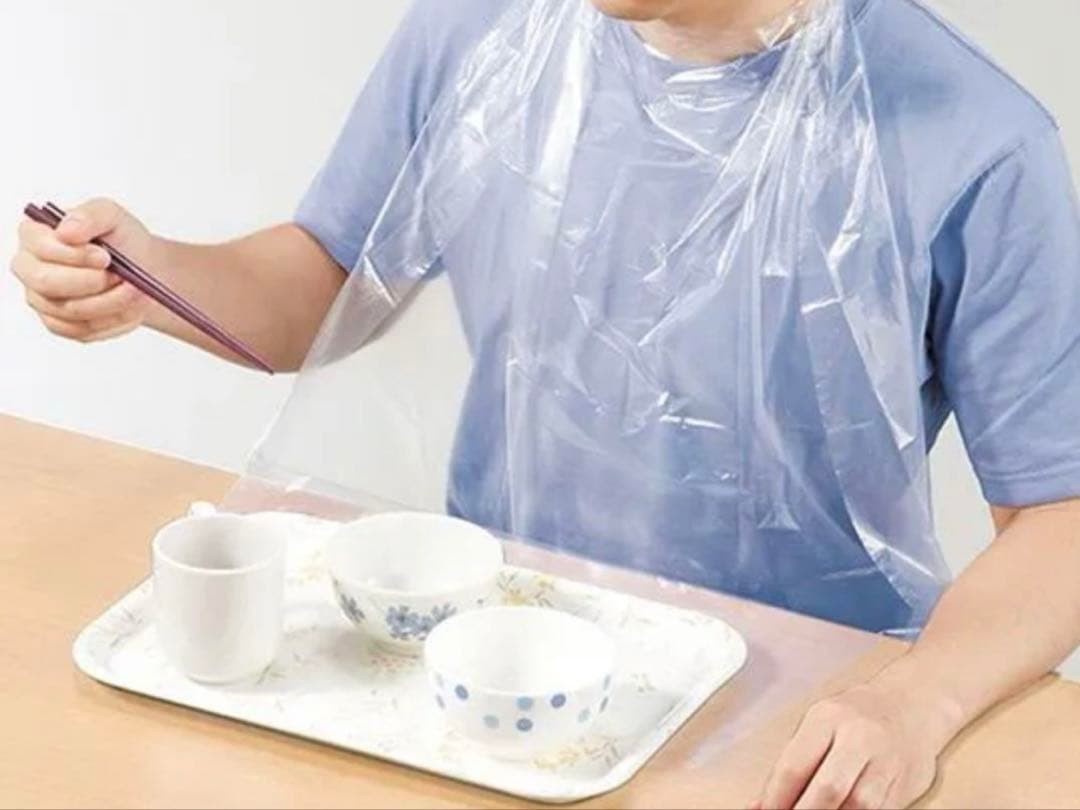 プラスハート 使い捨て食事用エプロン ポケット付 60枚入 透明 20箱