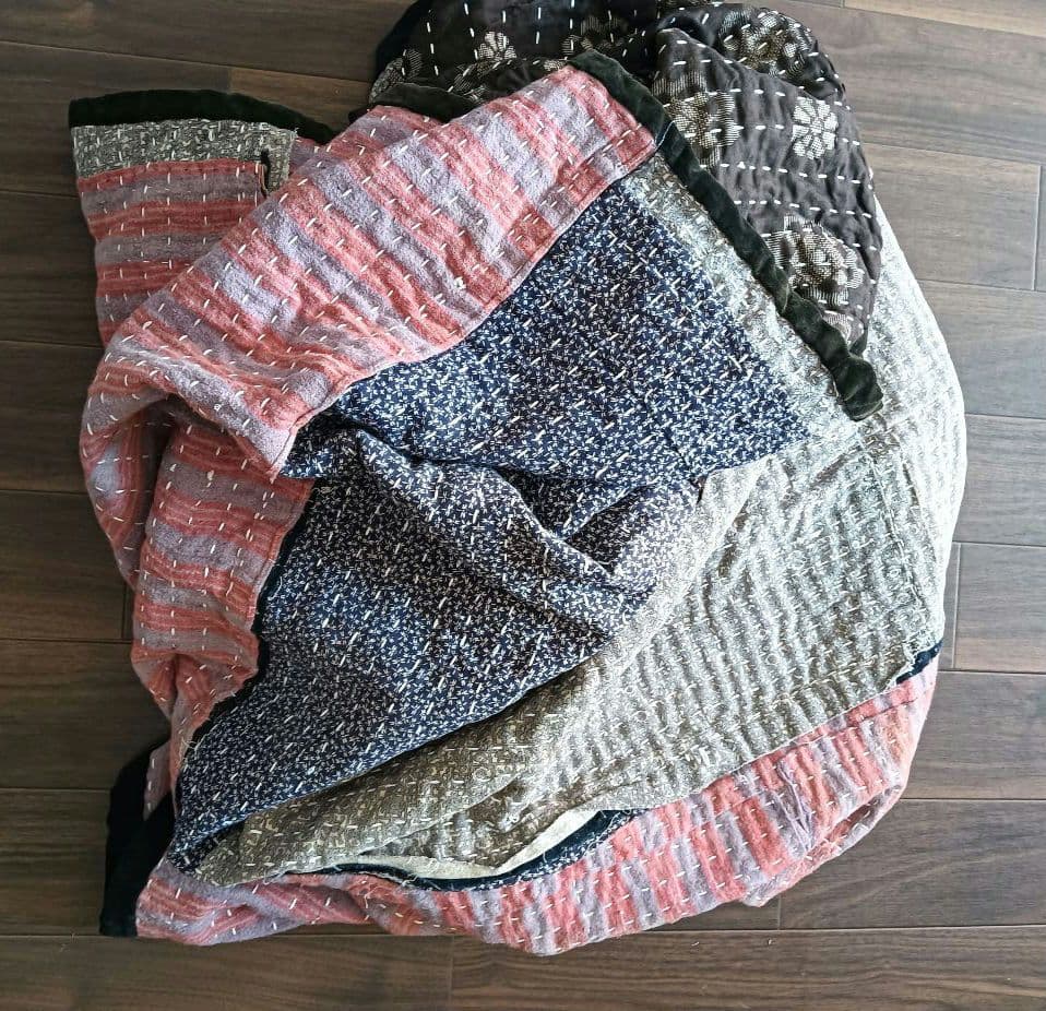 大盤1.7kg ネル素材 粗刺し子の古布こたつ掛け♪ 昭和初期 らんる