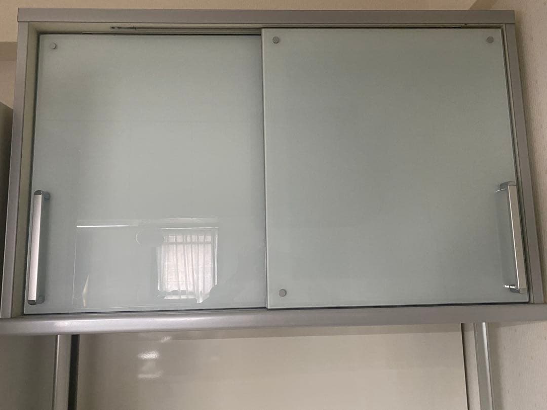 1/25までの出品です。綾野製作所　ホワイトキッチンカウンター スライド扉付き