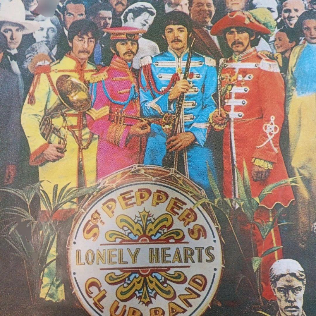BEATLES 大判ポスター サージェント・ペパーズ・ロンリー・ハーツ