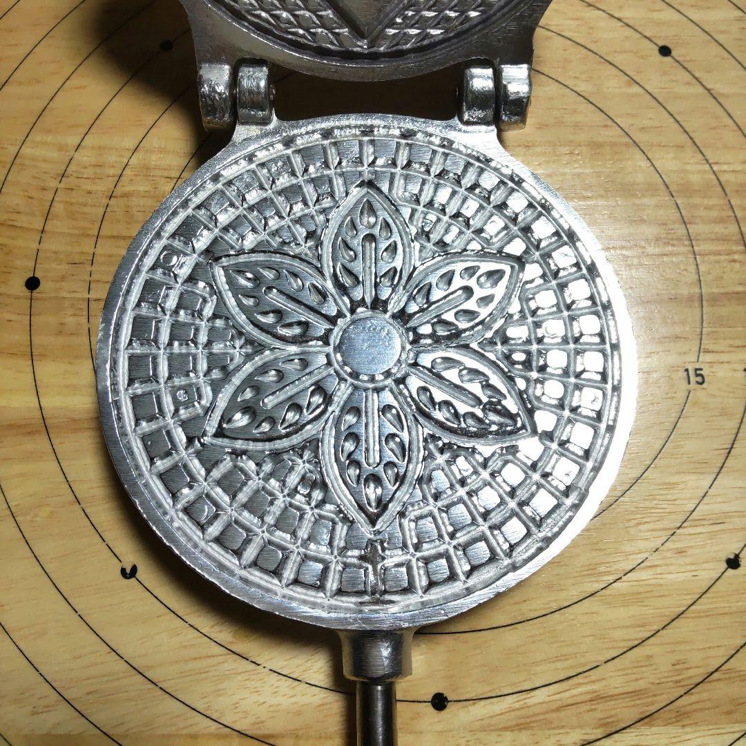 ウィリアムズ ソノマ ピゼルアイロン