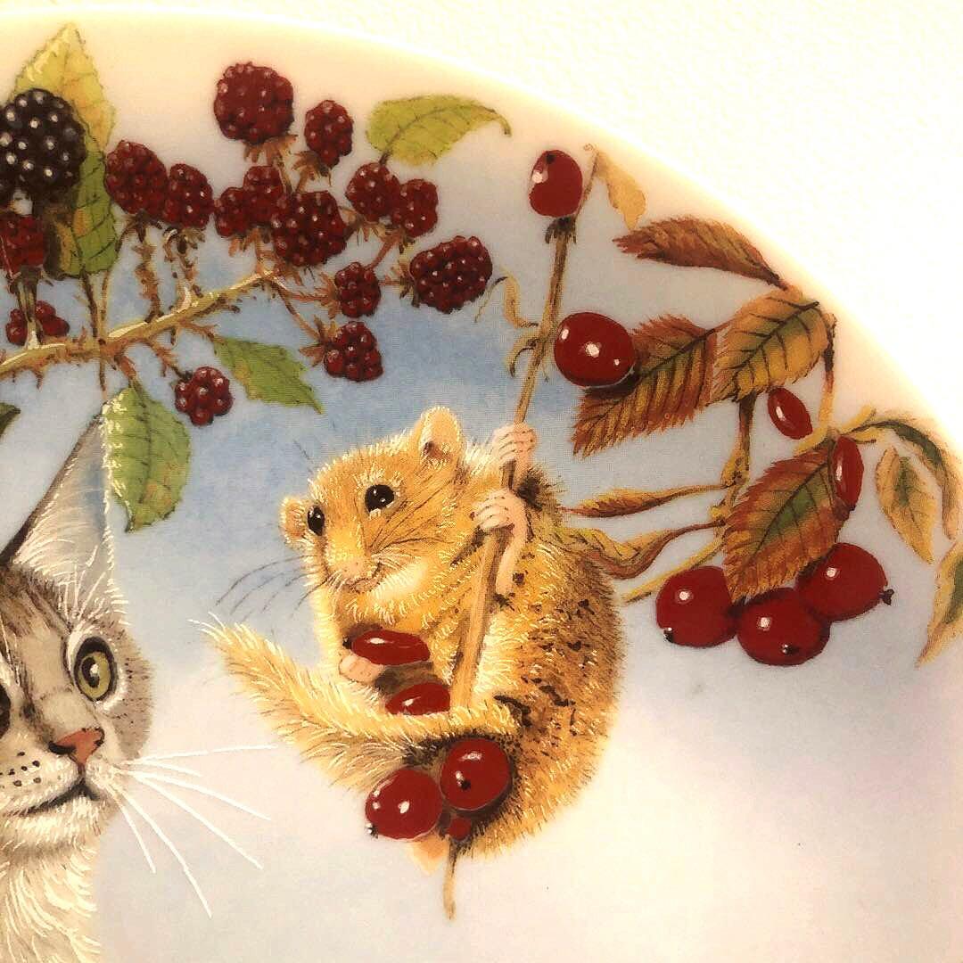【リモージュ】☆Limoges☆猫とリスの陶器製飾り皿・プレート
