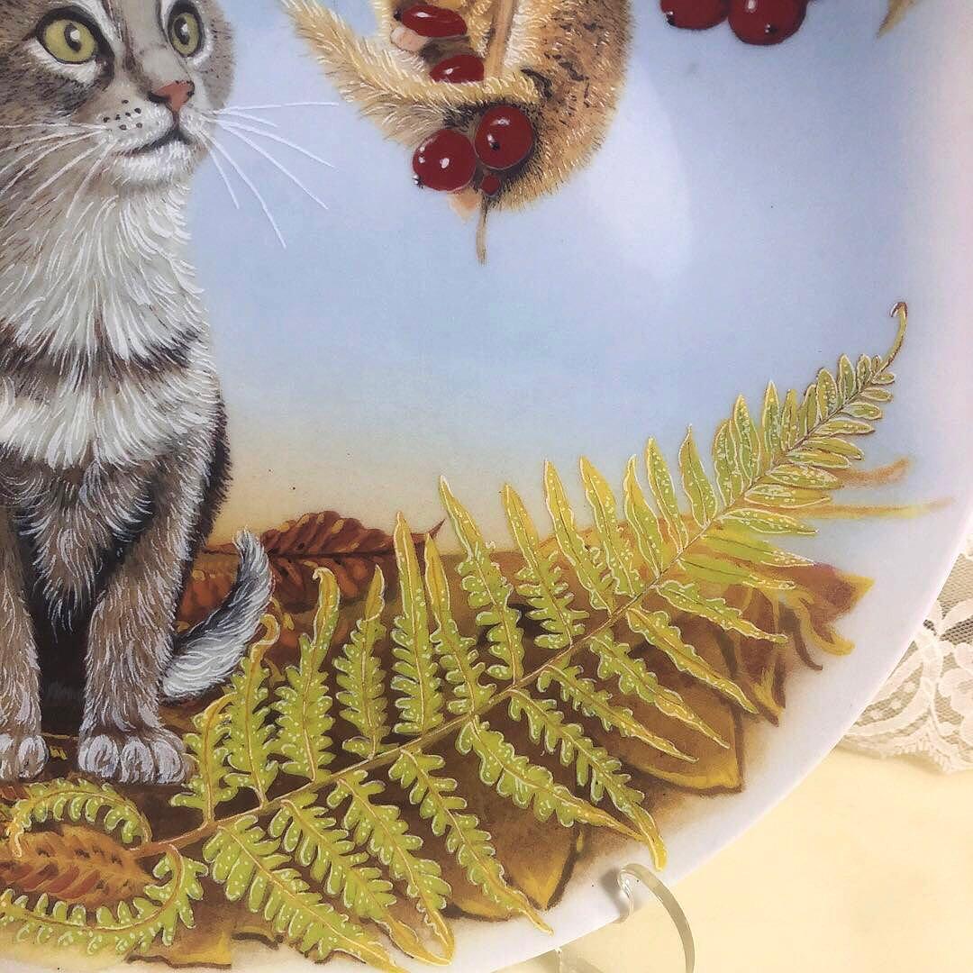 【リモージュ】☆Limoges☆猫とリスの陶器製飾り皿・プレート