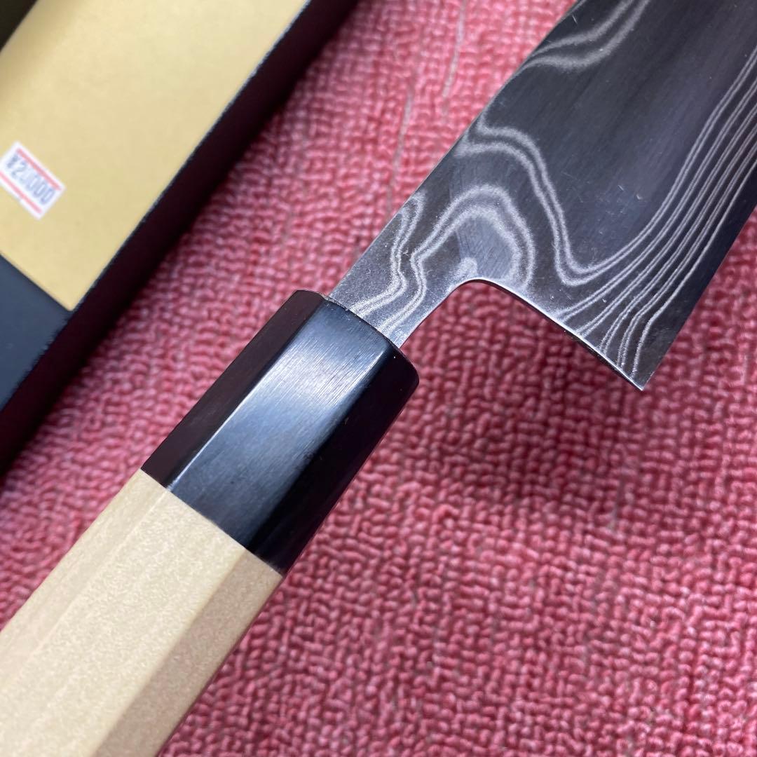 ハイカーボンステンレス鋼　牛刀　210㎜　　7寸