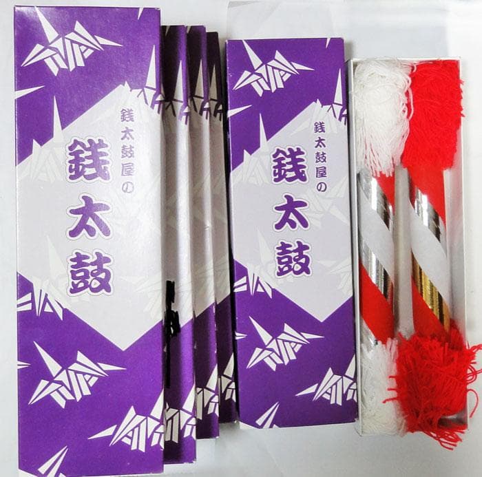 未使用　銭太鼓　赤と白のふさ　金と銀のテープ　2本セット×5組