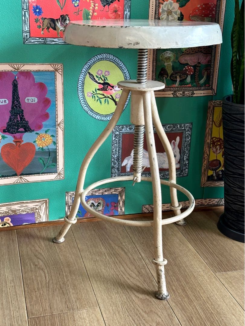 フランス製　昇降スチールチェア　アイアンスツール　インダストリアル　アンティーク