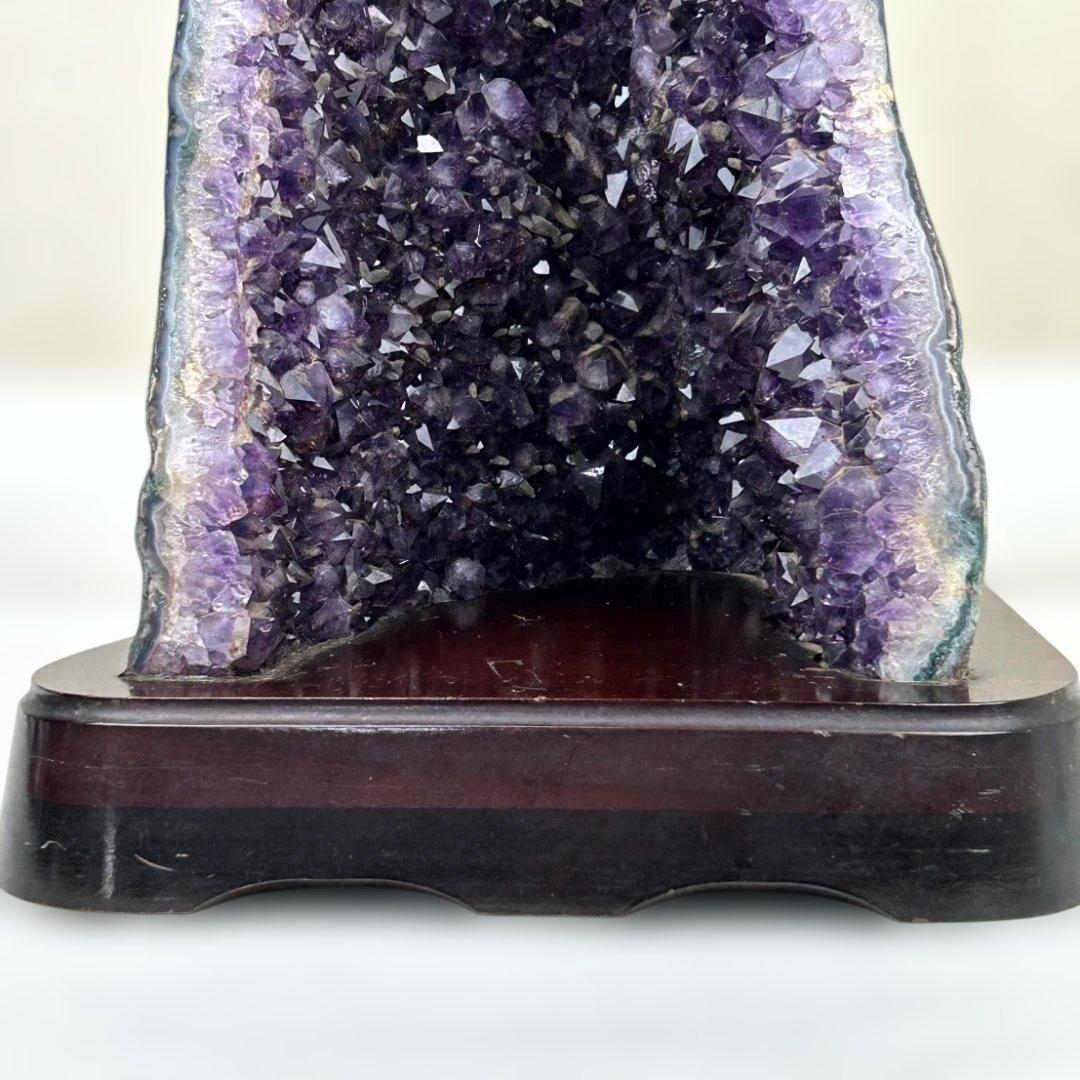アメジスト　原石　巨大13.7㎏　パワーストーン　ドーム？　ジオード？　台座付き