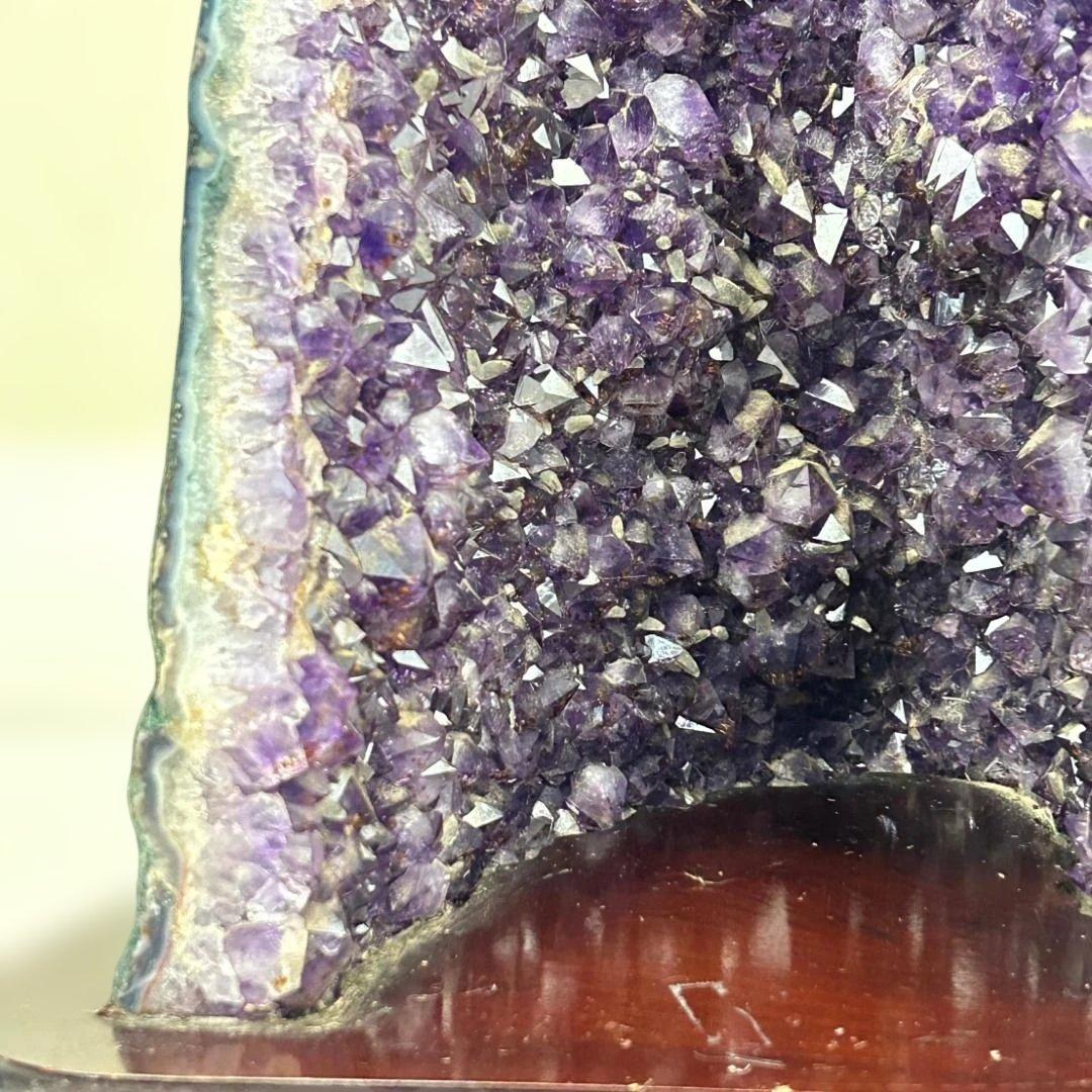 アメジスト　原石　巨大13.7㎏　パワーストーン　ドーム？　ジオード？　台座付き