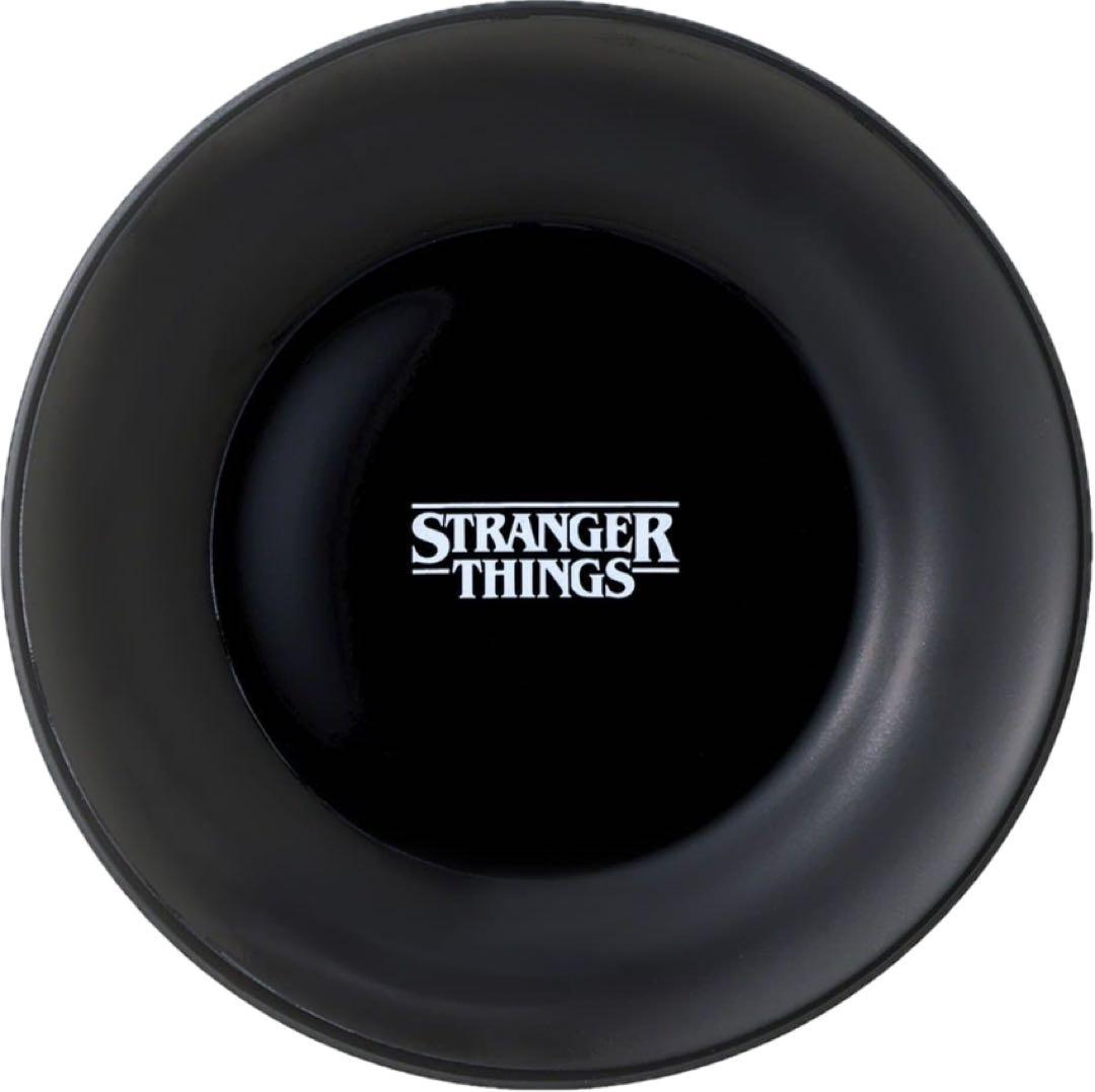 ストレンジャーシングス 3coinsマグカップ・ボウル・プレート3点