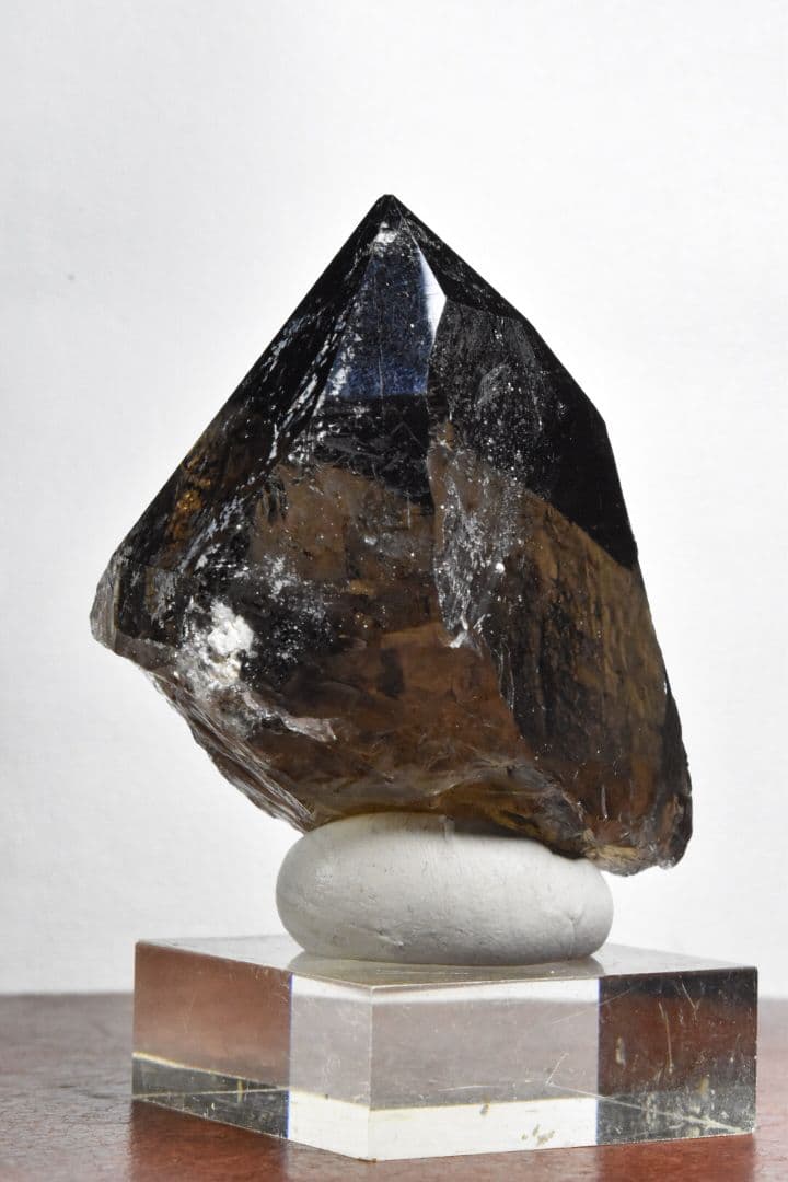 パキスタン スカルドゥHashupi産 クリアスモーキークォーツポイント