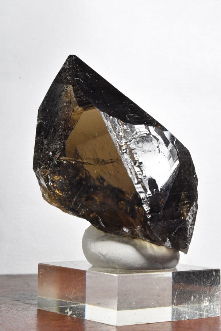 パキスタン スカルドゥHashupi産 クリアスモーキークォーツポイント