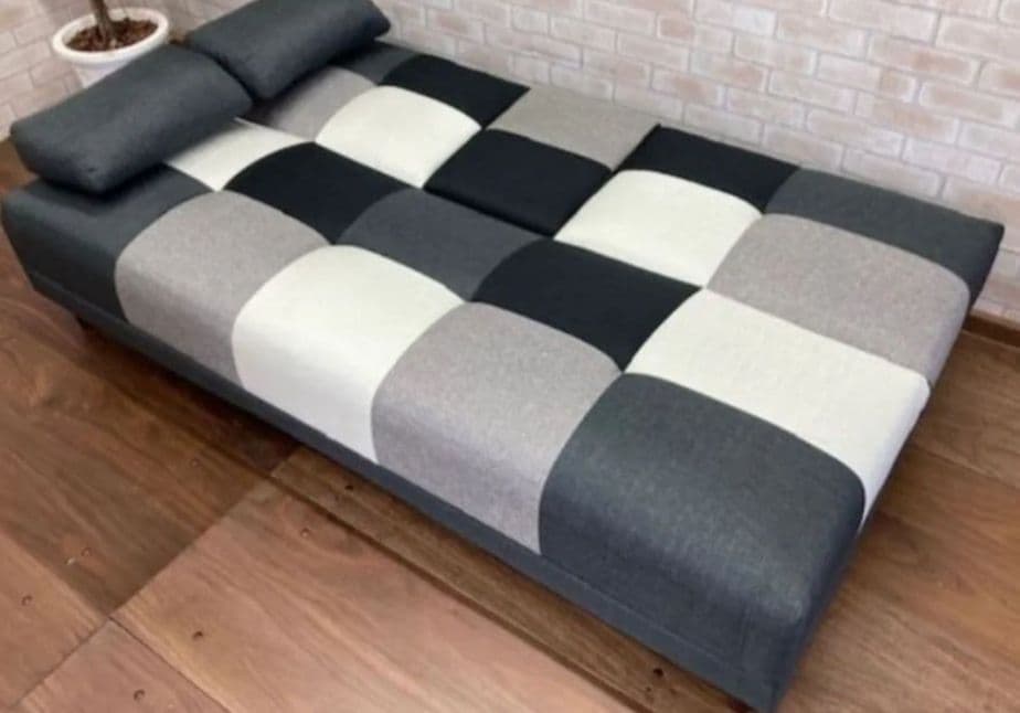 引取限定　神奈川県　美品　パッチワーク柄　ソファーベッド