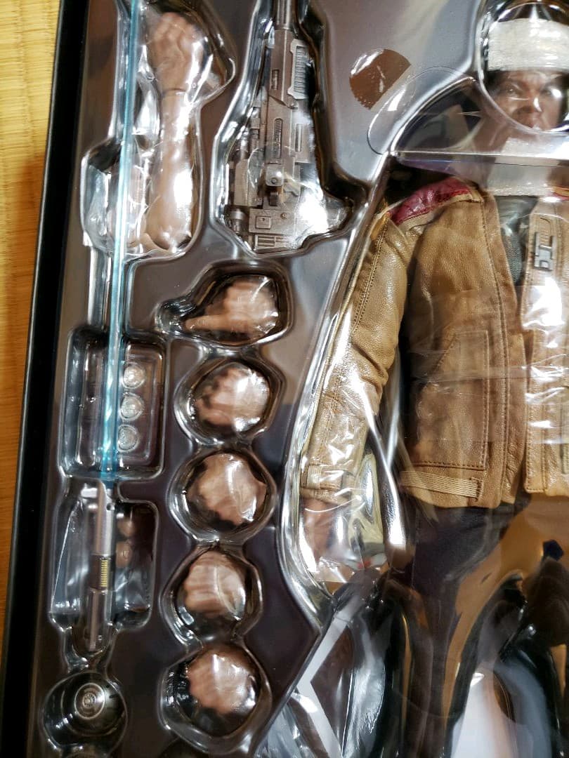 【新品未使用】ホットトイズ『スター・ウォーズ』フィン 1/6