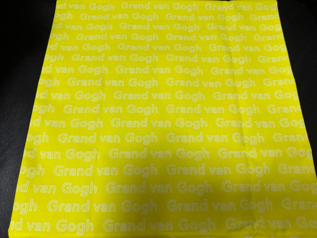 夜のカフェテラス　クッションカバー　Vincent van Gogh