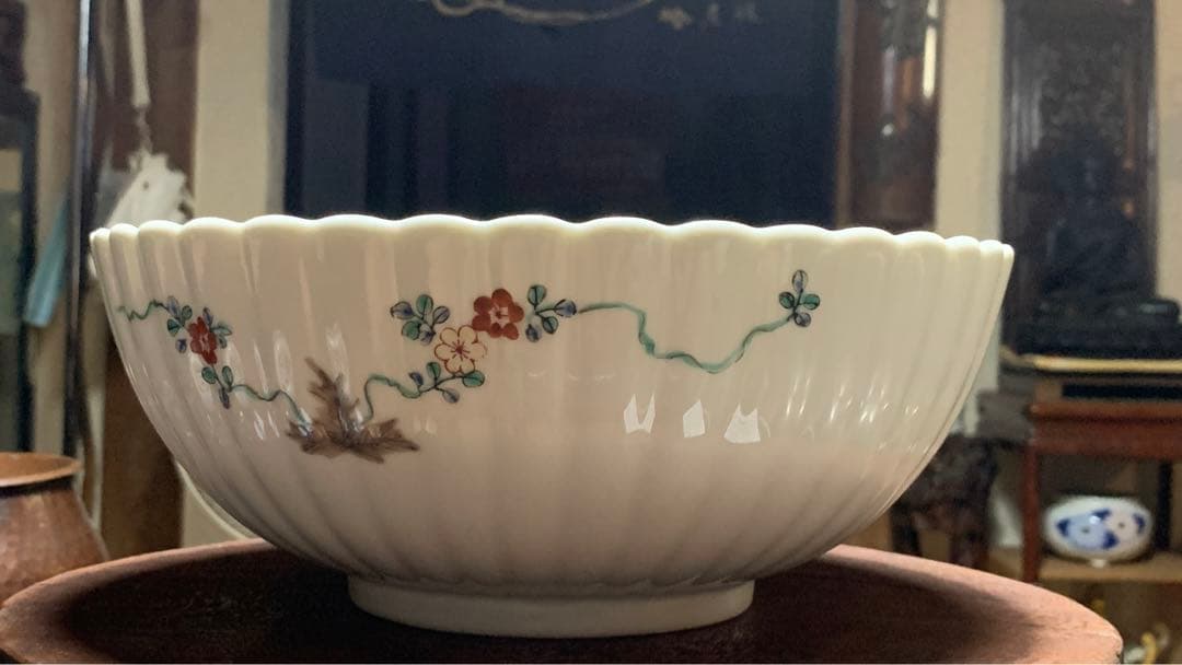 在銘　粉彩　特大　大鉢　直径24.5cm 高さ10cm