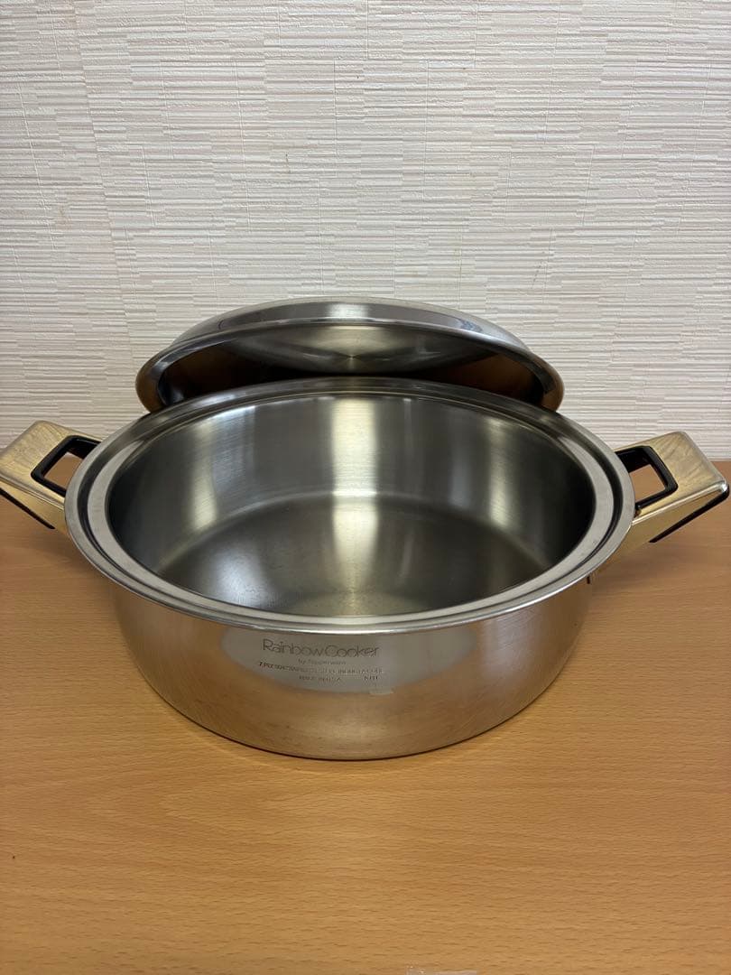 タッパーウェア Rainbow Cooker ステンレス製 中型両手鍋 26㎝