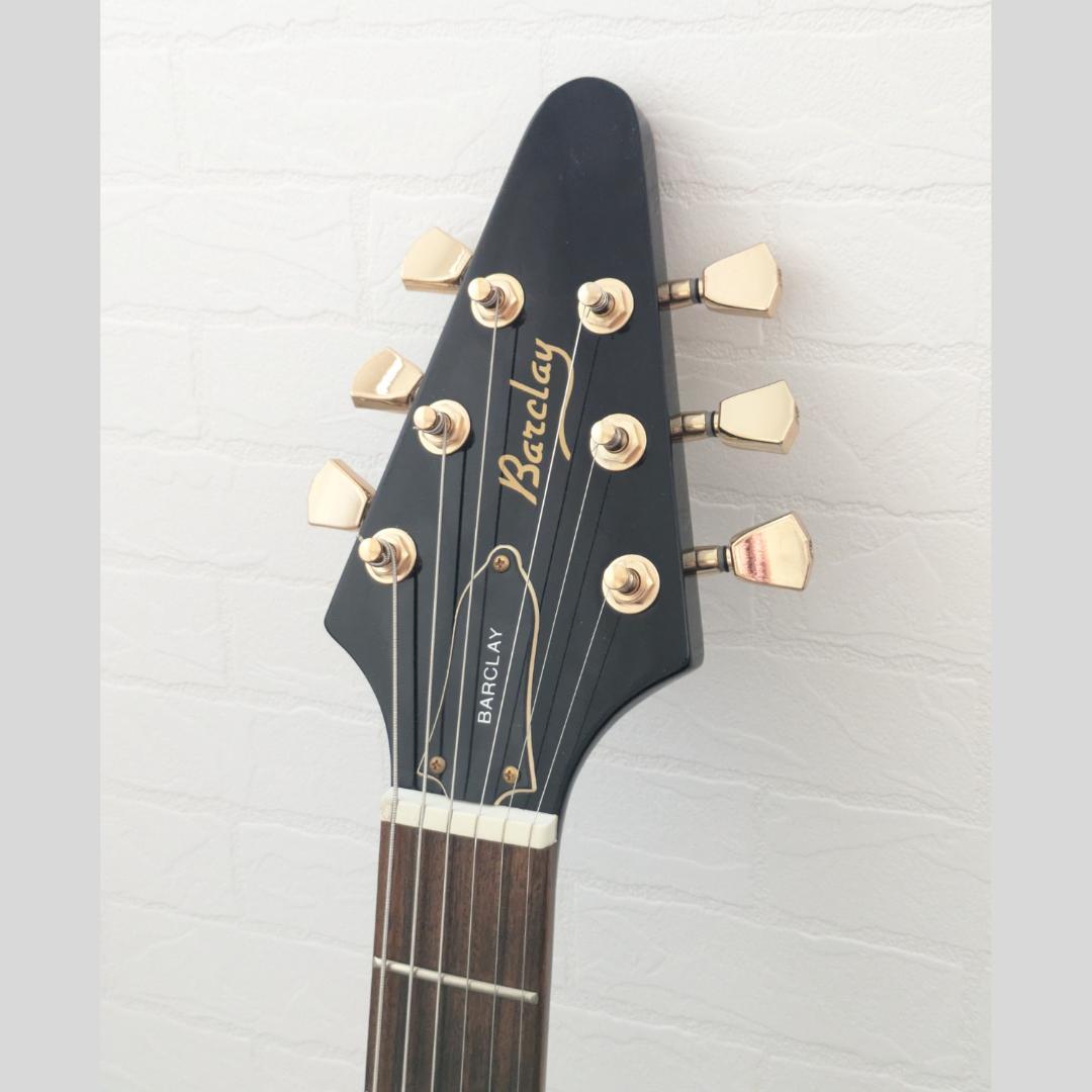 バークレー フライングVタイプ ギター - メルカリ