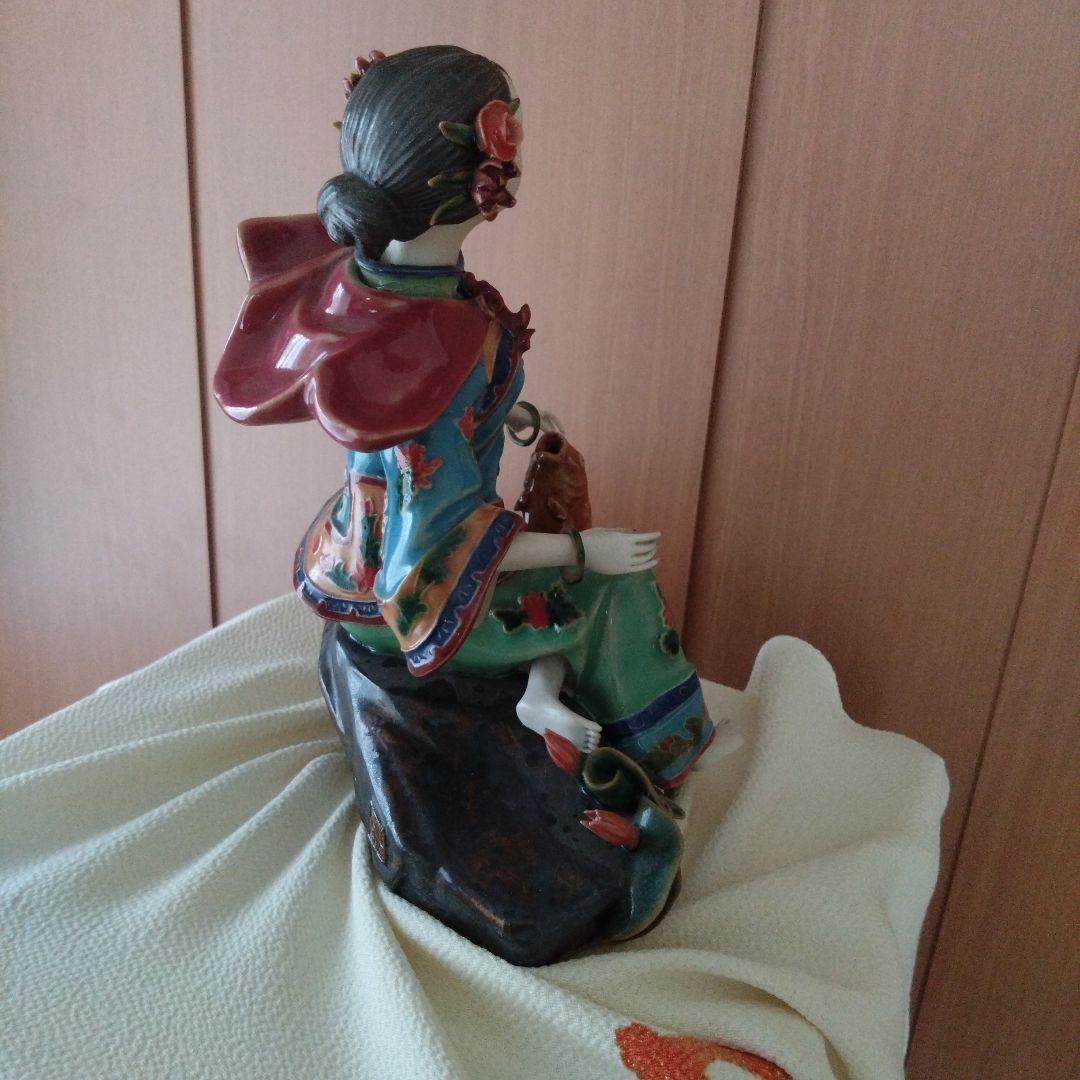 中国 陶器 少女像 人形 フィギュア