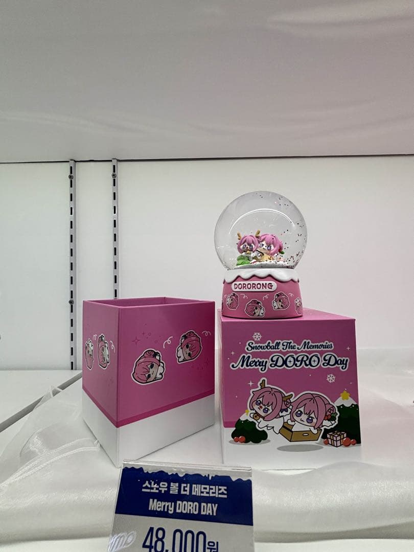 AGF2025 韓国 NIKKE ドロシー スノーボール DORORONG - メルカリ