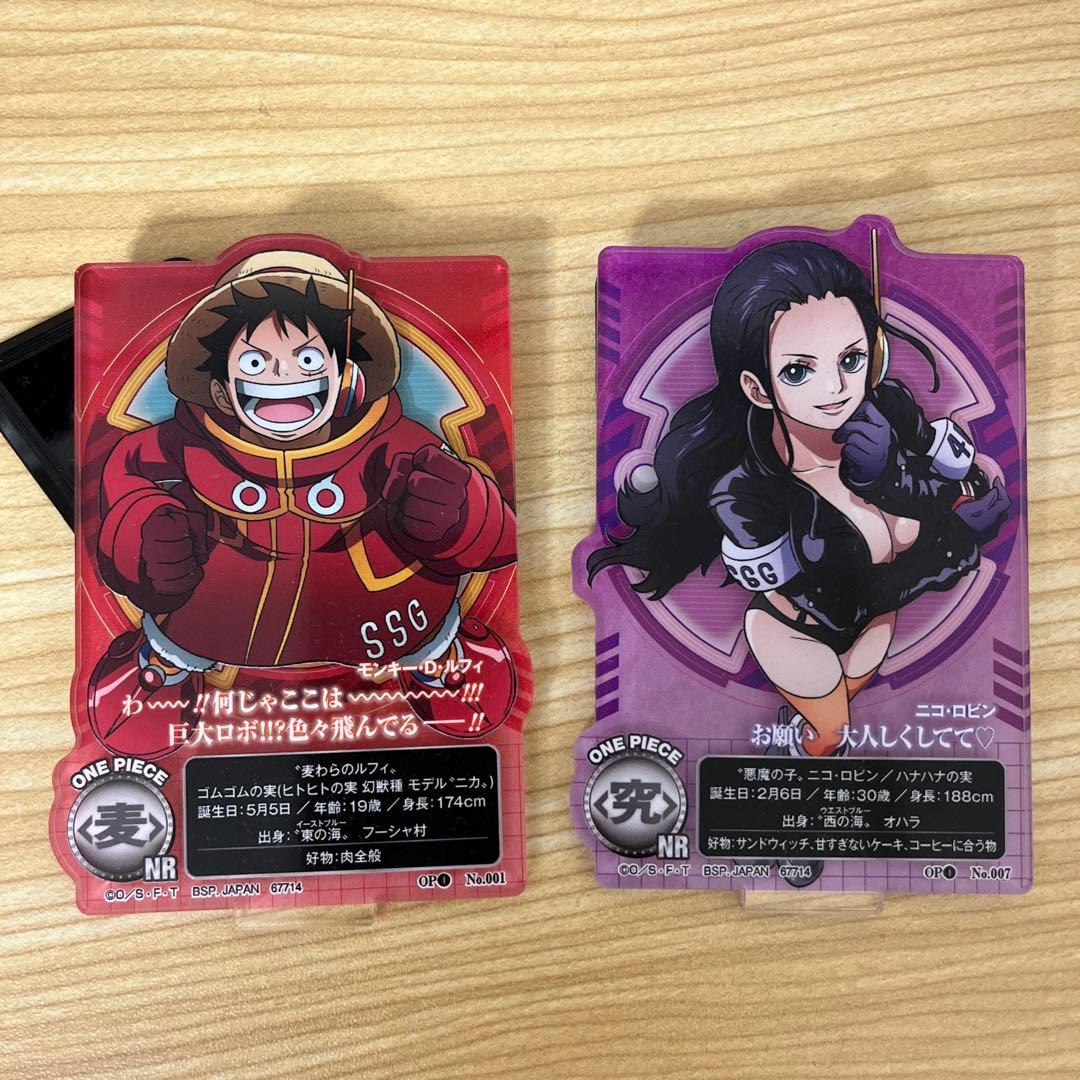 ONE PIECE アクリルスタンド ルフィ ロビン セット - メルカリ