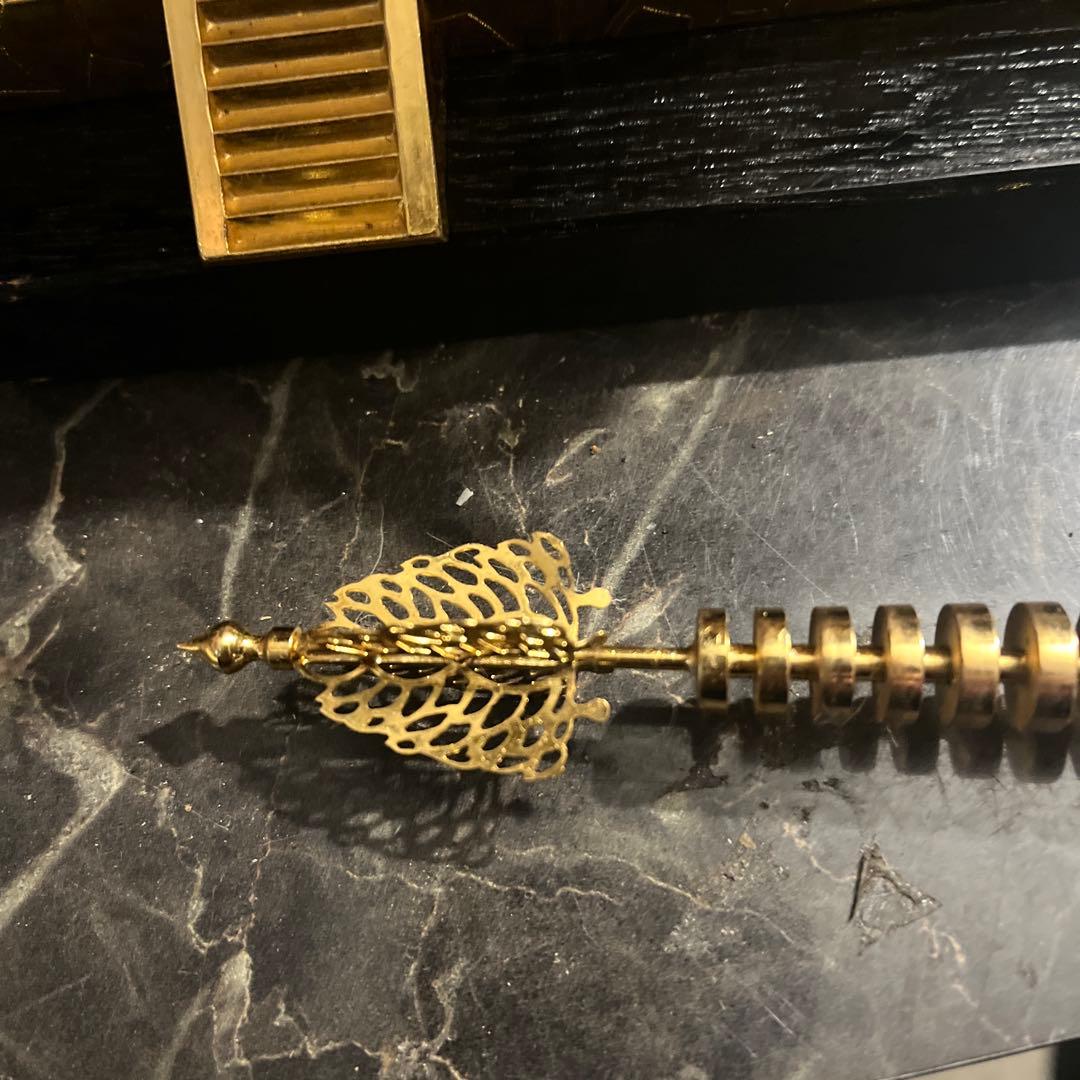 高岡銅器五重の塔、五重の塔、金の五重の塔、金色五重の塔、鉄製に金