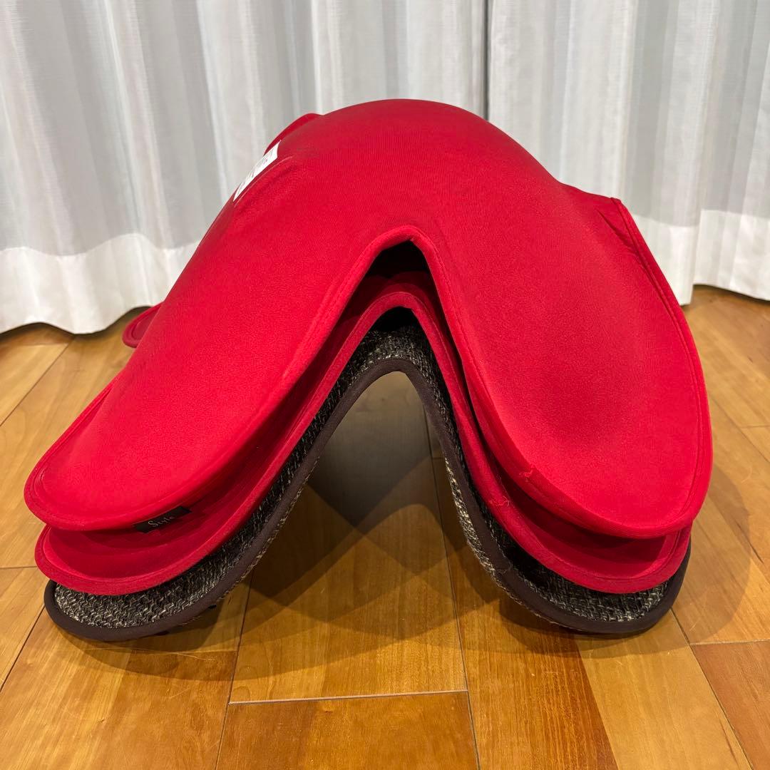 【ご家族で使える】MTGスタイル 骨盤・姿勢矯正クッション 3個セット