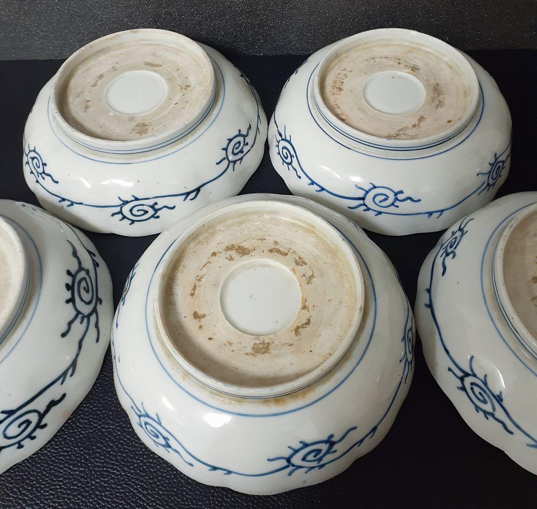 江戸時代末期～明治時代　古伊万里　染錦　岩に蘭　山並に蝶と鳥の図　輪花深皿　5客