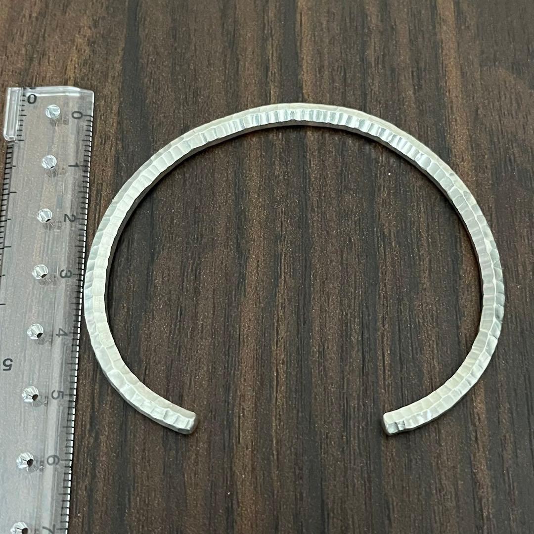 【新品・未使用】バングル　カレンシルバー　純銀97％　カレン族